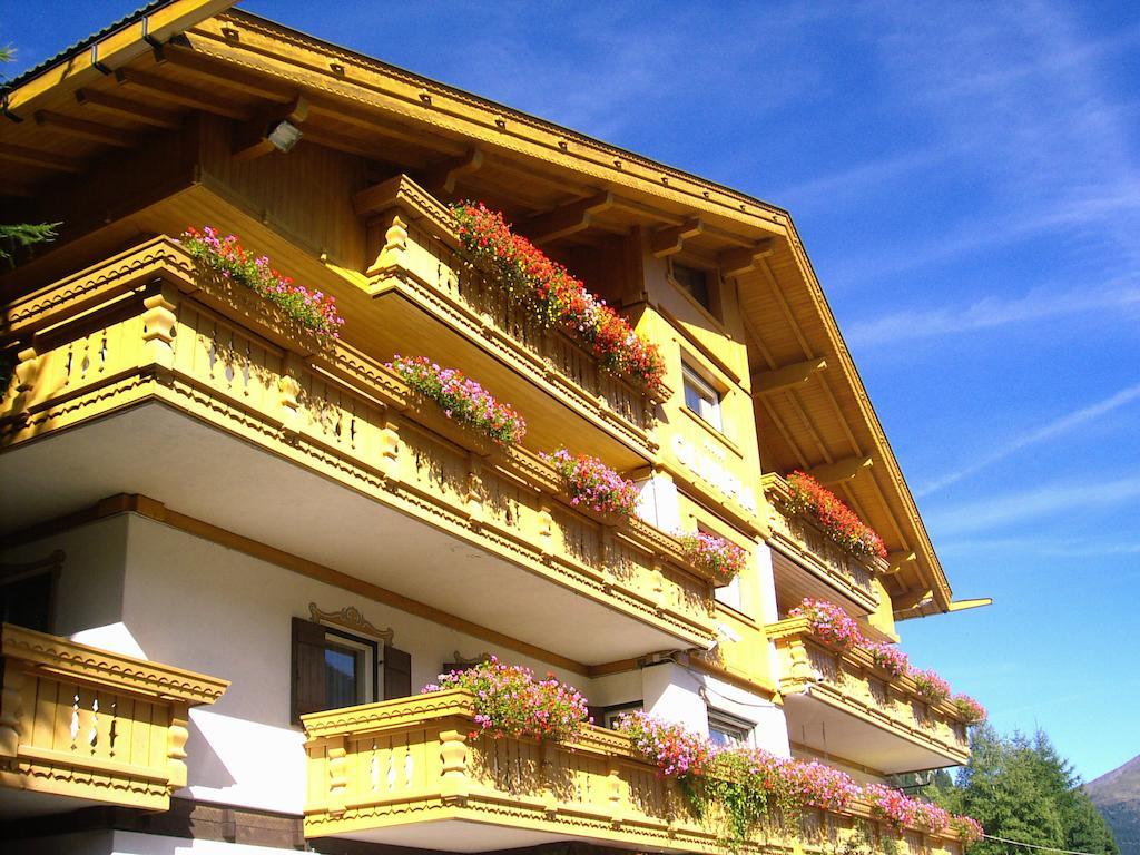 Hotel Olympia Arabba Exterior photo