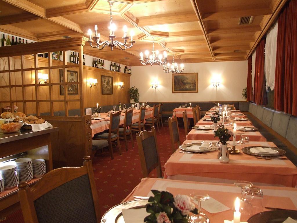 Hotel Olympia Arabba Exterior photo